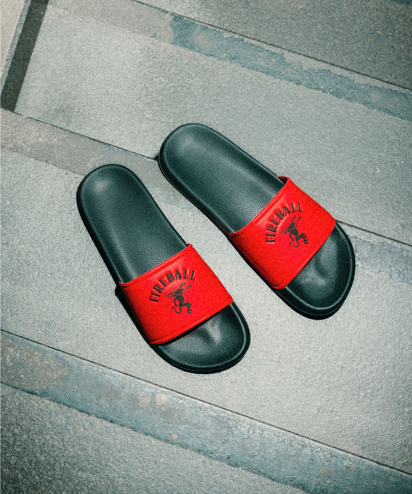 SLIDES
